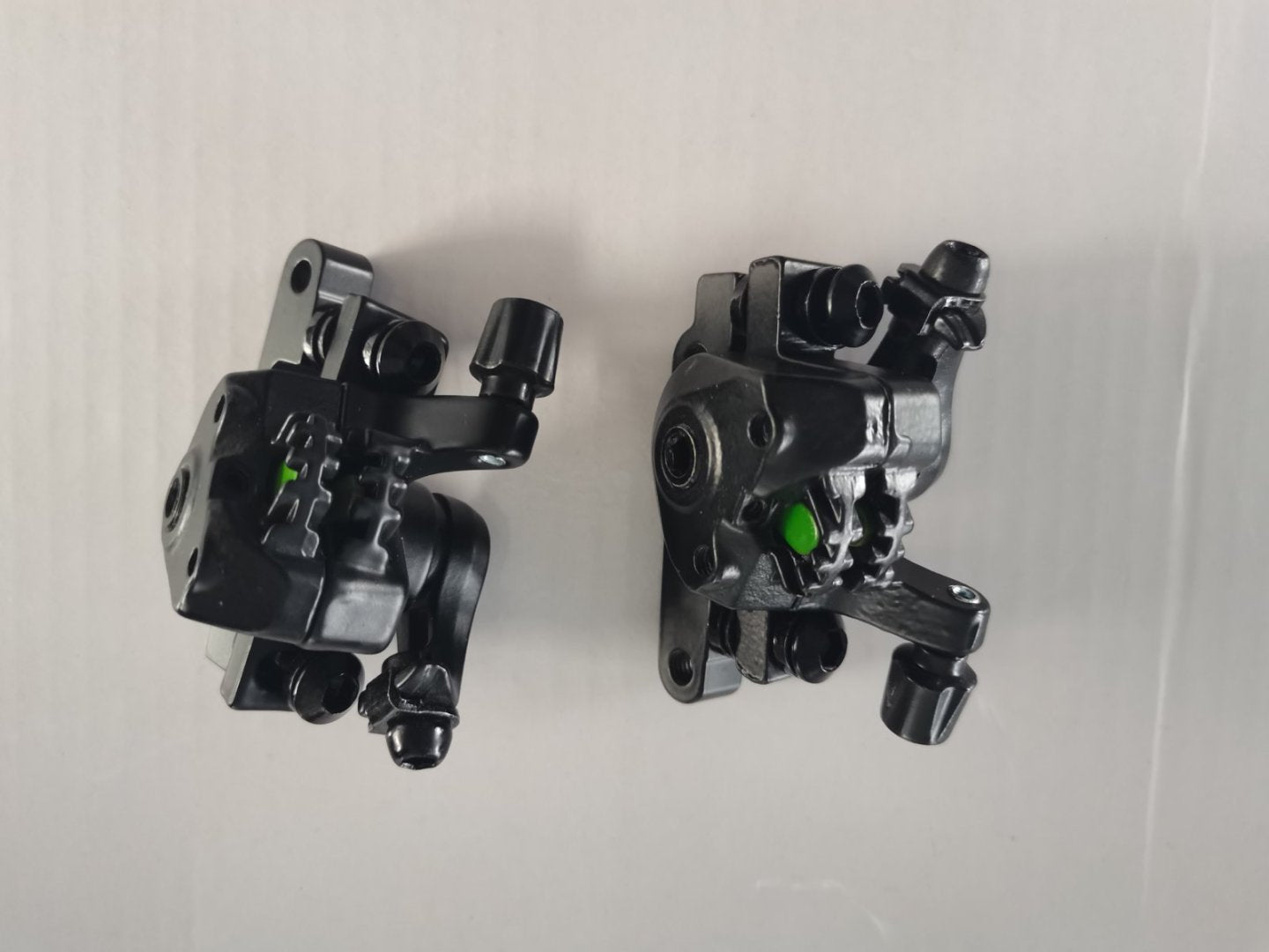 Kukirin G2 Max front brake caliper