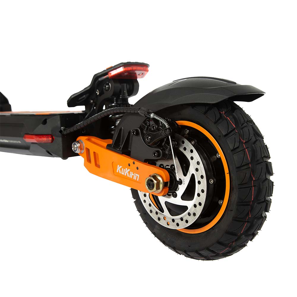 Kukirin G2 Max electric scooter rear wheel detail with powerful 1000W motor and 70km range