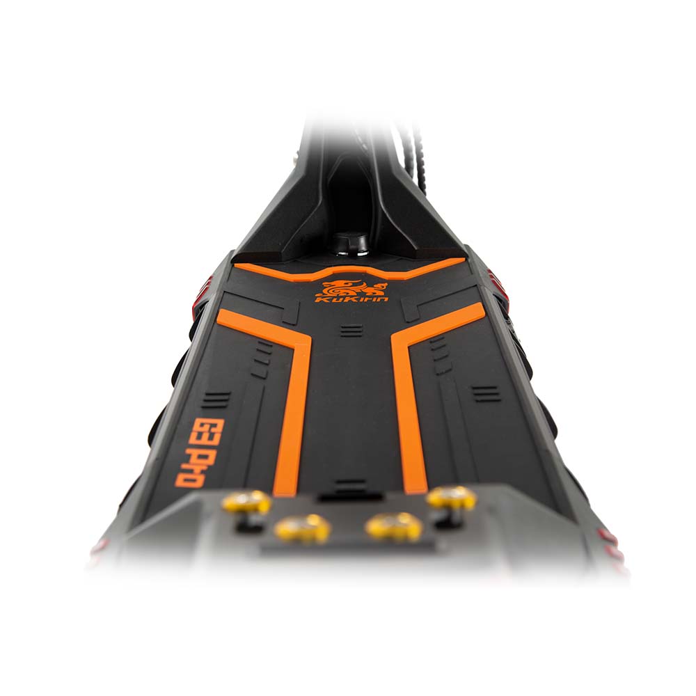 Kukirin G3 Pro electric scooter wide anti-slip footboard, stable platform for adult riders