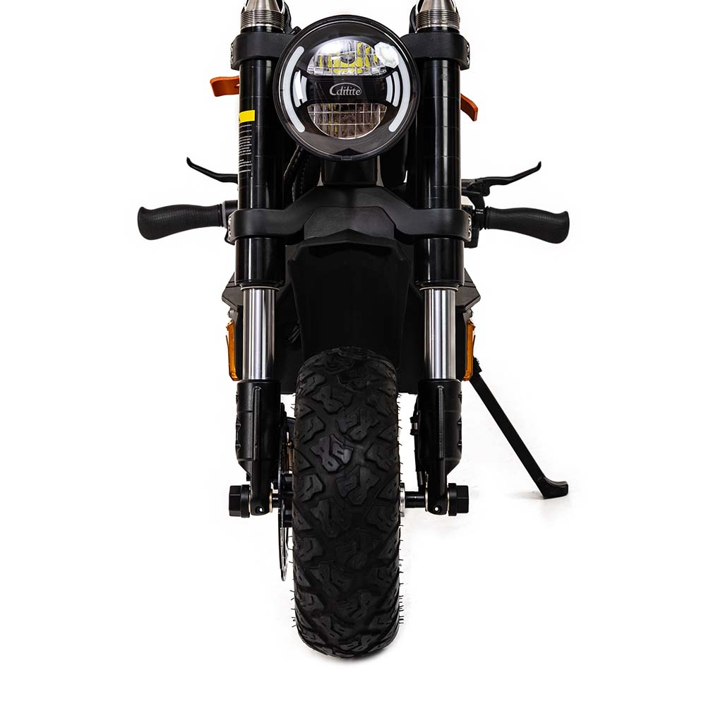 Kukirin G4 Max electric scooter front view with LED headlight and wheel, fast e-scooter for adults